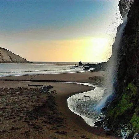 Costa De 리엔크레스